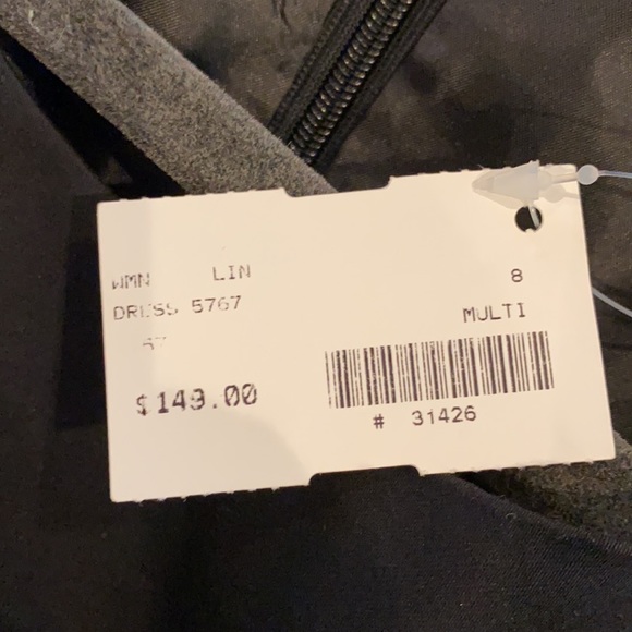 Floral dress - Picture 5 of 5